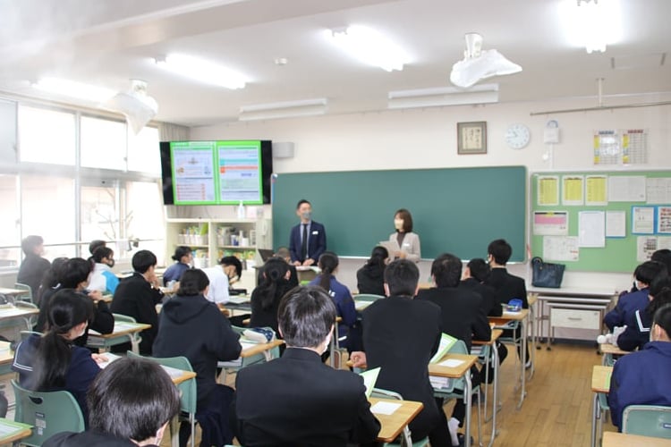 金融出張授業の様子①